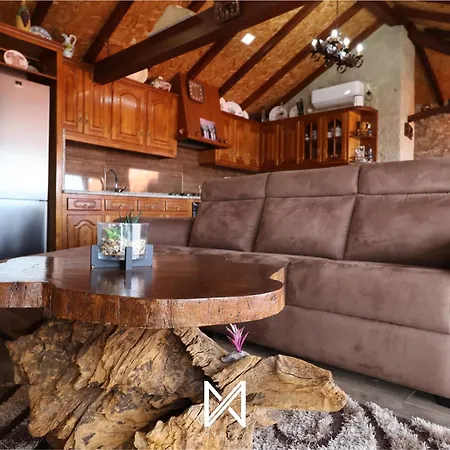 Mystay - O Palheiro 卡拉穆卢